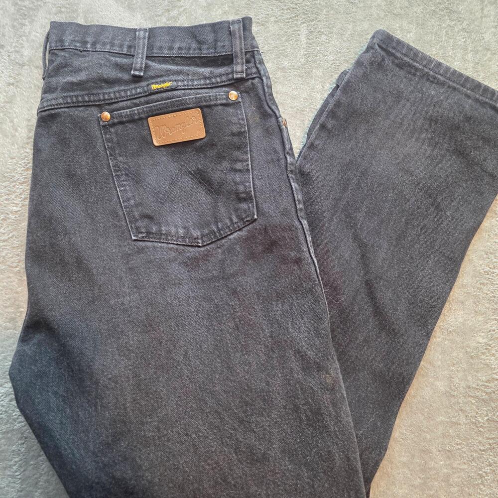 Wrangler Jeans Mens 38x34 Black Dark Wash Regular Straight Leg Casual Denim